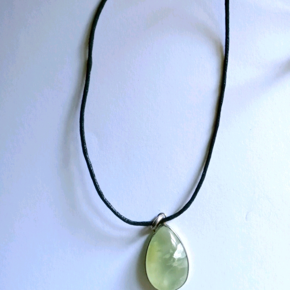 Milky quartz gemstone necklace